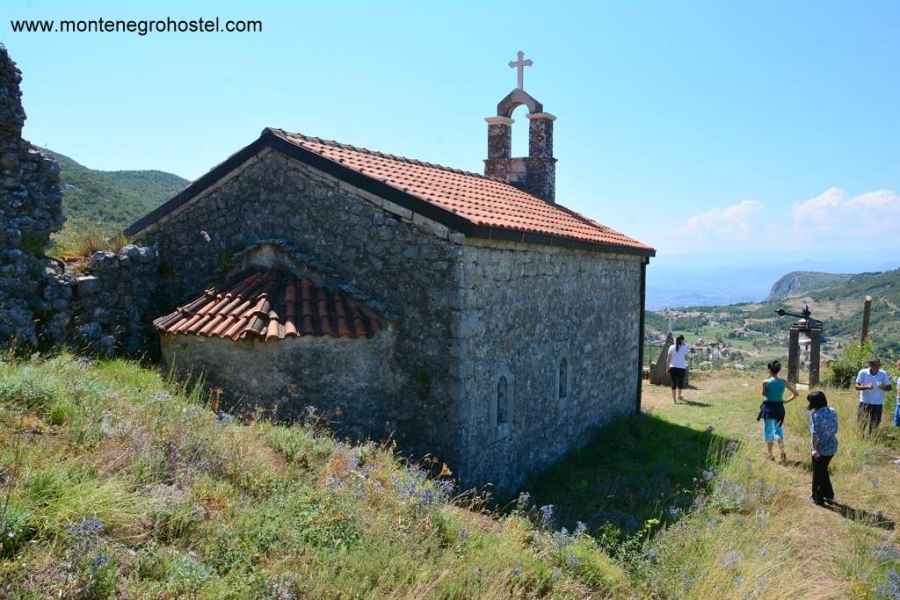 Church of Archdeacon Stephen in Medun JPG