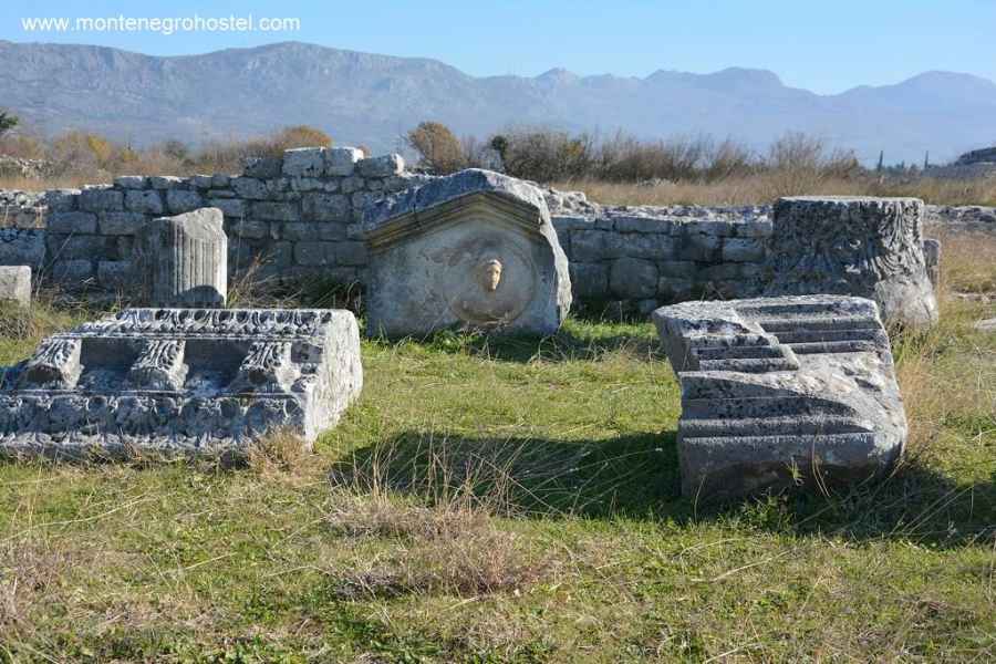 Doclea Roman and Bizantine city near Podgorica JPG