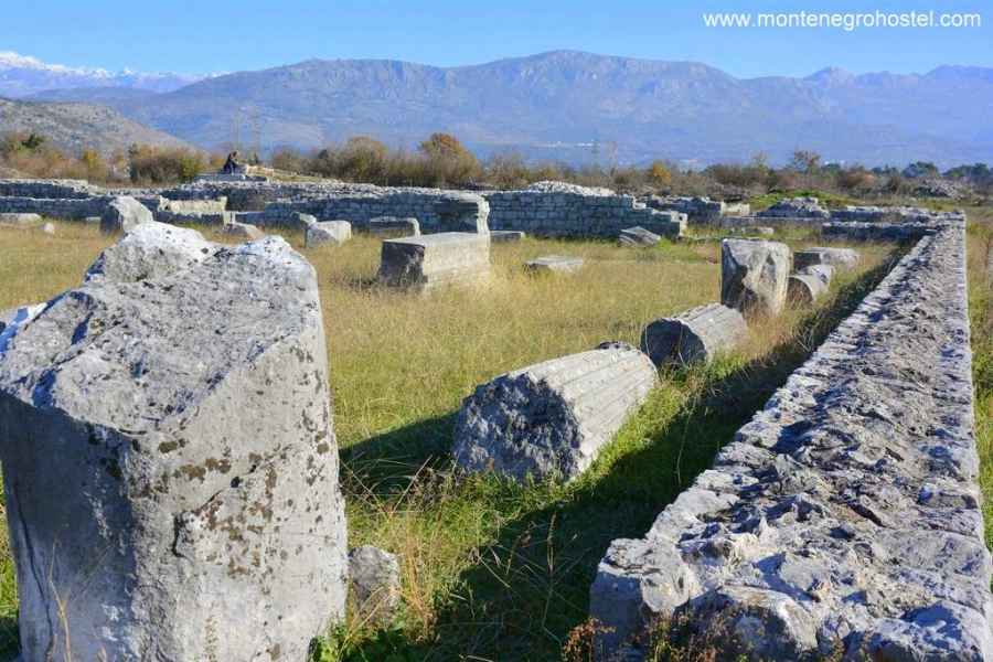 Doclea ancient city near Podgorica JPG
