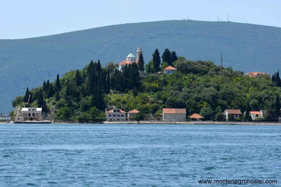 Kamenari in Tivat Bay
