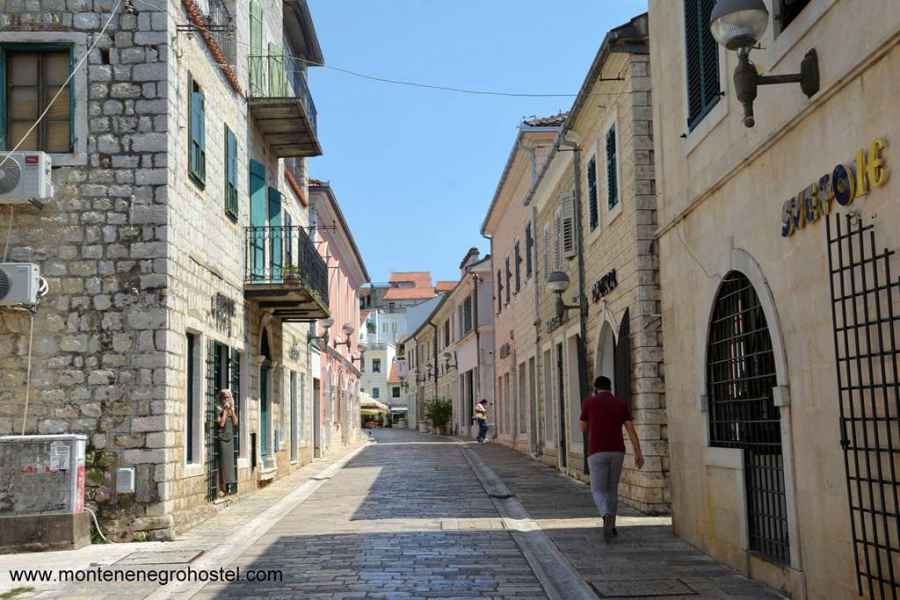 Nikole Djurkovica Street