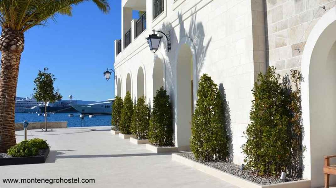Porto Montenegro Promenade