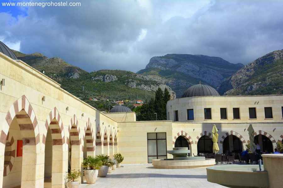 Islamic Cultural Center in Bar