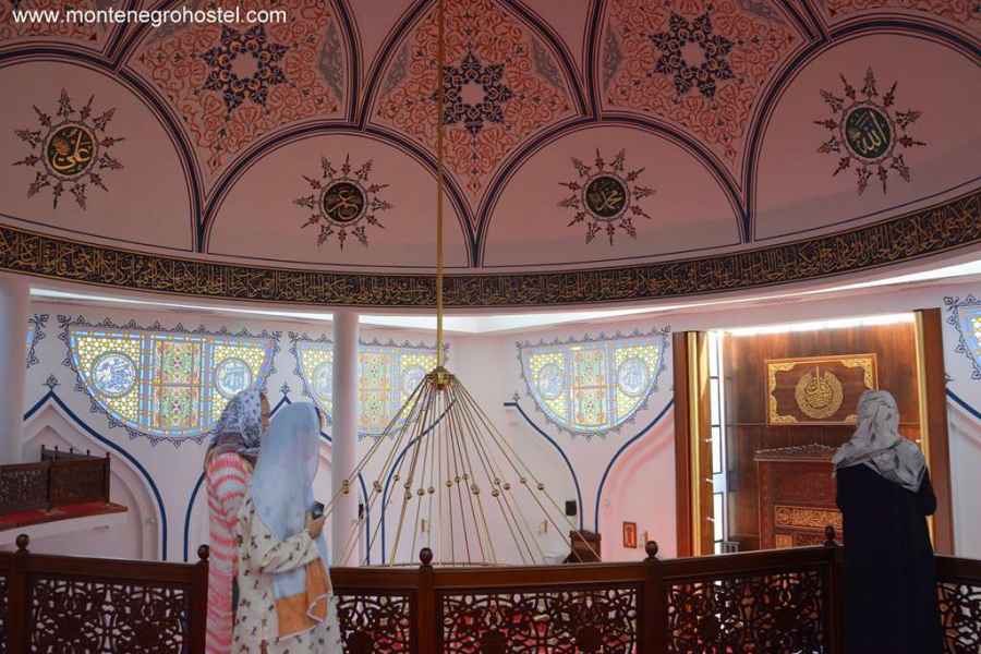 Interior Islamic Center Bar Montenegro